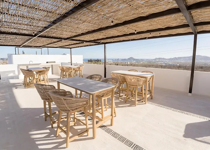 Cabo San Lucas House, 2bedroom, 2bathrooms,pool, Rooftop Views